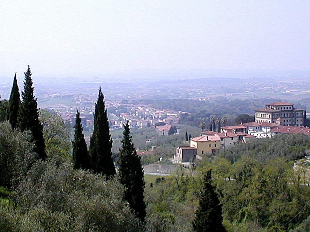 Hotel Antico Masetto Lamporecchio Exteriör bild